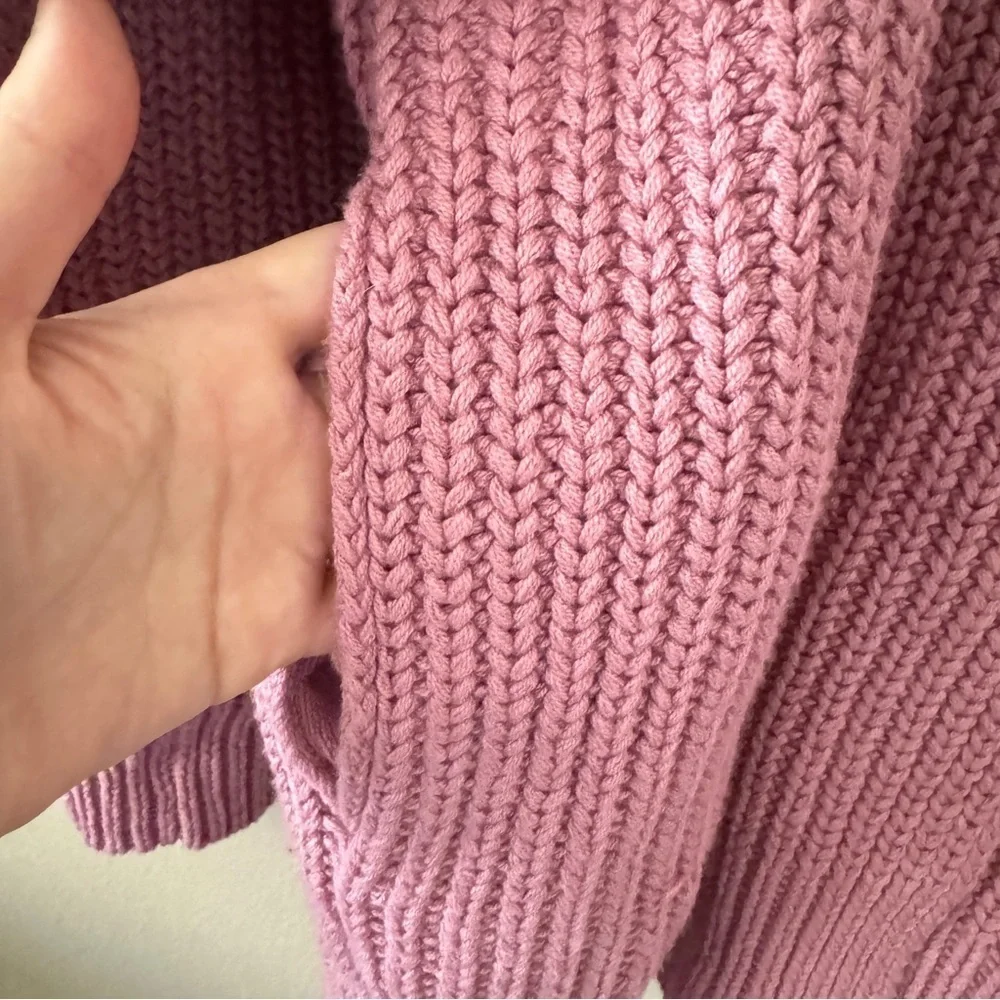 Free People Swim Too Deep Oversized Sweater Cardigan in Pink Size M